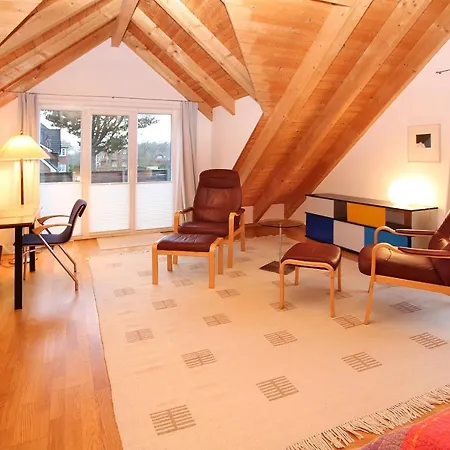 Appartement Am Gruenstreifen 29_ Haus Liguster *